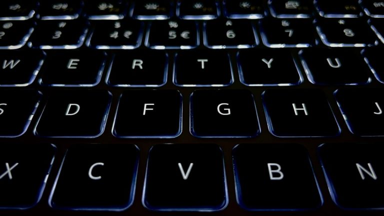 Eco-Friendly Tech Gadgets: A Sustainable Choice for the Future